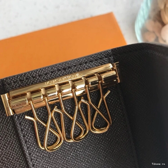 Affordable VUITTON KEY HOLDER LOUIS 6 0802